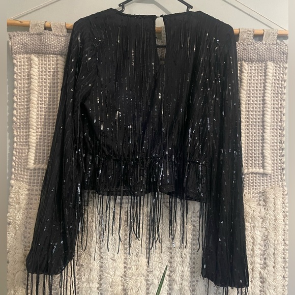 En Crème Ricky Sequin Fringed Sleeve Top‎ - Picture 3 of 3